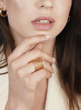 日韩时尚新款细线条时髦戒指钛钢镀18K金指环春夏新款显气质INS风