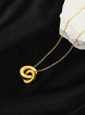 小众时尚百搭轻奢高级感钛钢镀金双环项链环环相扣锁骨链气质春夏