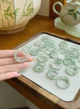 本命年桃花酿戒指新疆天山翠飘花玉石戒指跑环礼物