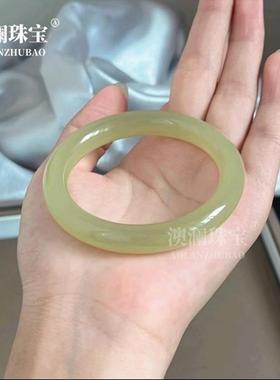 本命年和田玉湖水绿色古青料阿富汗玉石手镯晴水料复古圆条玉石镯