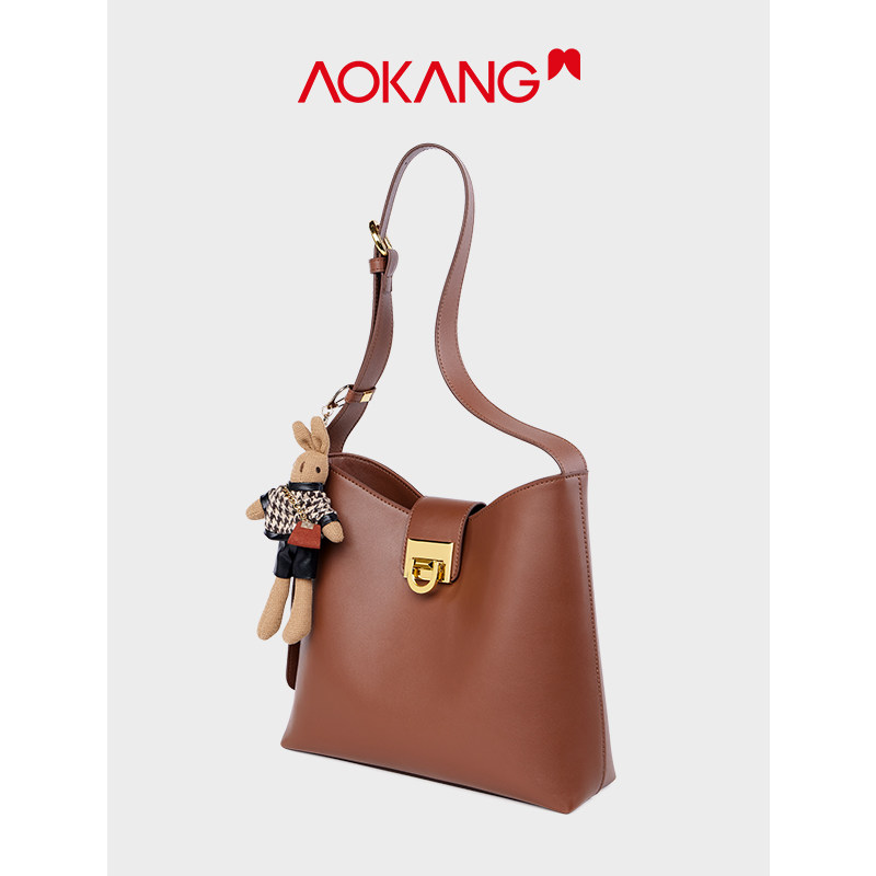 奥康2021新款真皮百搭秋冬水桶包 奥康皮具箱包女士包袋