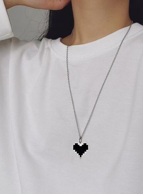 宇宙射线黑色吊坠项链ins情侣