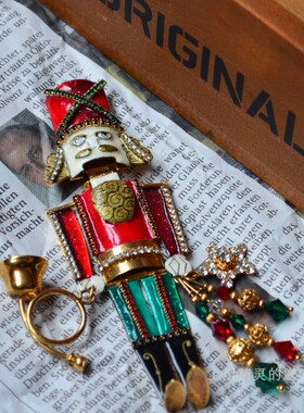 庭院设计师胡桃夹子大尺寸吊坠