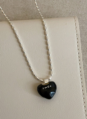 黑色滴油字母爱心吊坠项链女韩系简约百搭时尚潮流气质颈链毛衣链