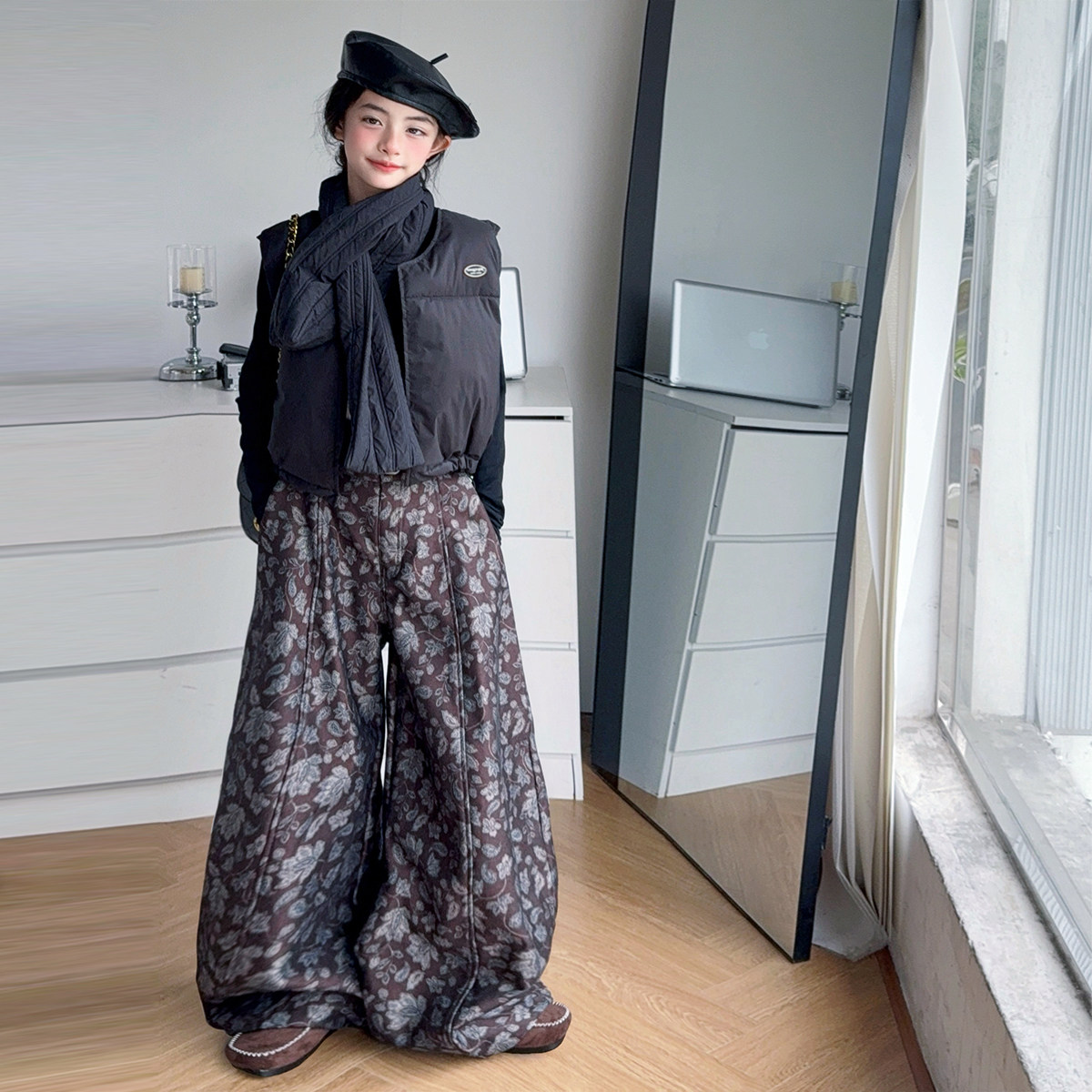 女童2025冬季新款棉马甲套装加绒打底衫加绒碎花裤子秋冬装三件套,淘宝优惠券,粉丝福利购,淘宝优惠卷