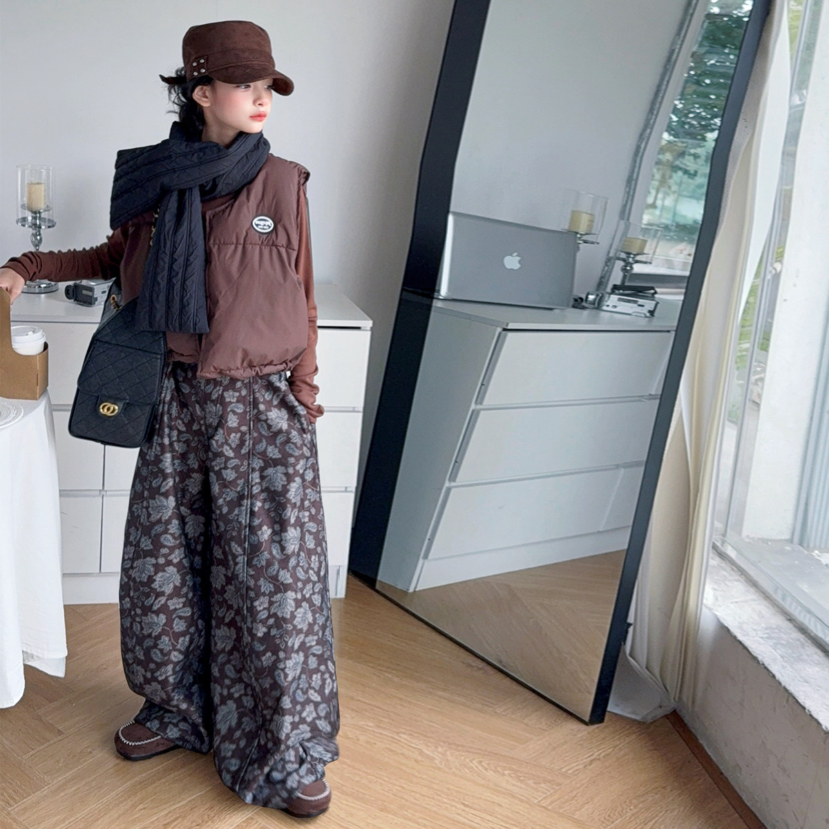 女童2025冬季新款棉马甲套装加绒打底衫加绒碎花裤子秋冬装三件套,淘宝优惠券,粉丝福利购,淘宝优惠卷