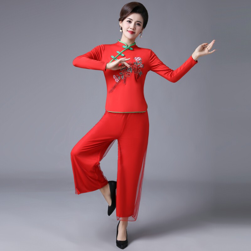  布落依民族服装/舞台装