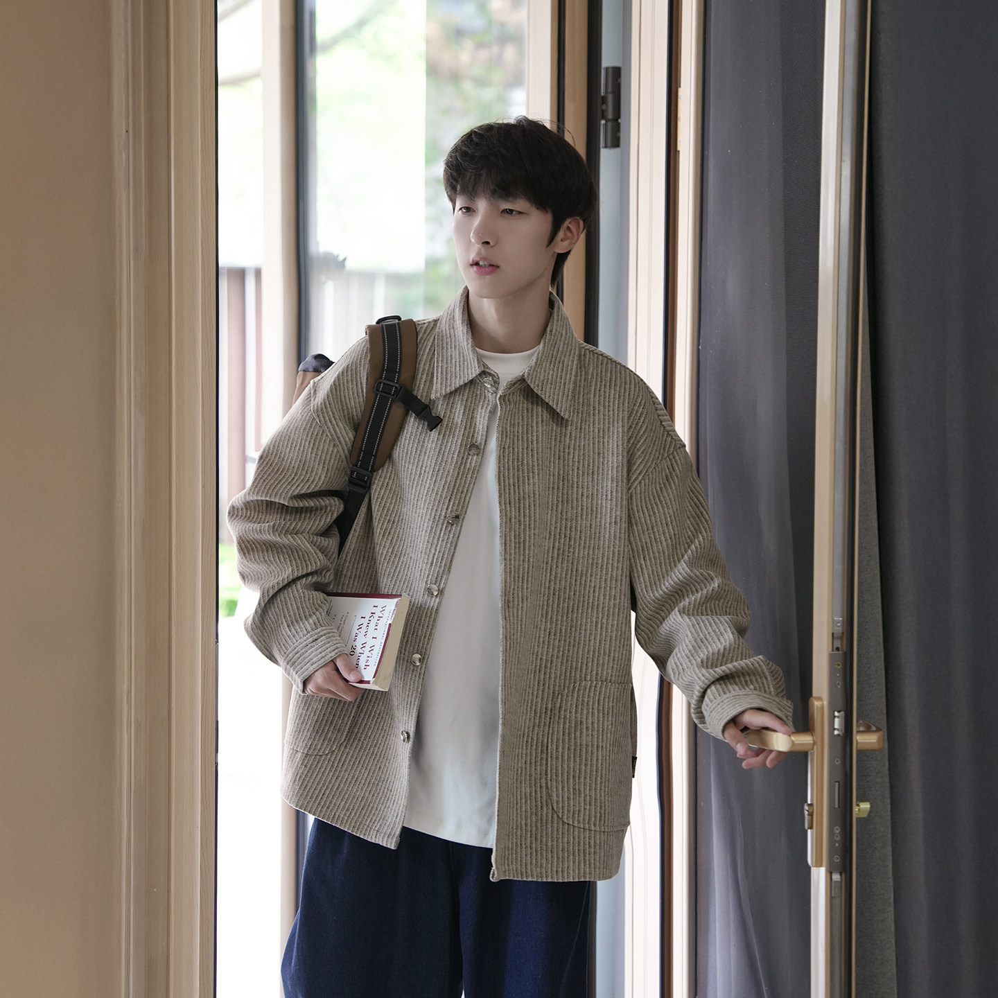 @港仔文艺男 竖条纹毛呢衬衫男秋冬日系复古男生休闲长袖衬衣外套,淘宝优惠券,粉丝福利购,淘宝优惠卷