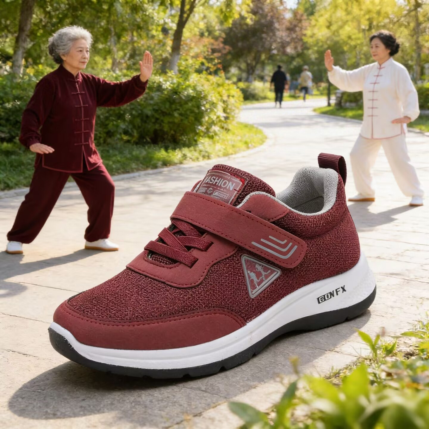 春季新款老人健步鞋舒适妈妈鞋中老年人运动鞋一脚蹬老北京布鞋女,淘宝优惠券,粉丝福利购,淘宝优惠卷
