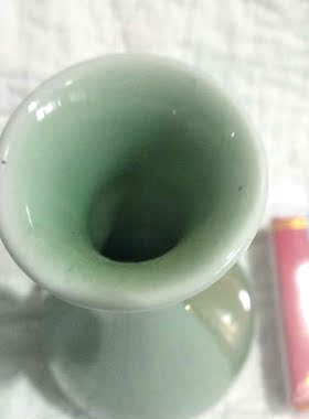 龙泉青瓷插花瓶礼品摆件