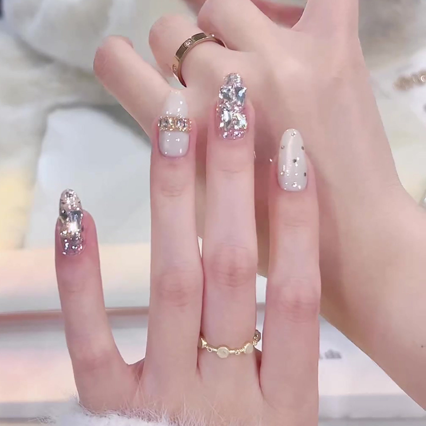 2026年新款嫩豆腐白猫眼显白网红美甲穿戴甲纯手工高级感短款,淘宝优惠券,粉丝福利购,淘宝优惠卷