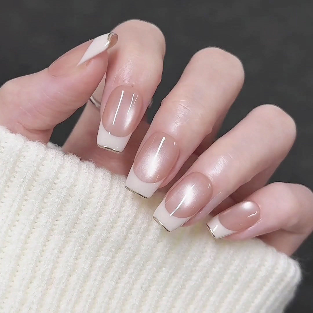 2025年新款月牙湾白金法式猫眼网红美甲显白穿戴甲纯手工高级感,淘宝优惠券,粉丝福利购,淘宝优惠卷