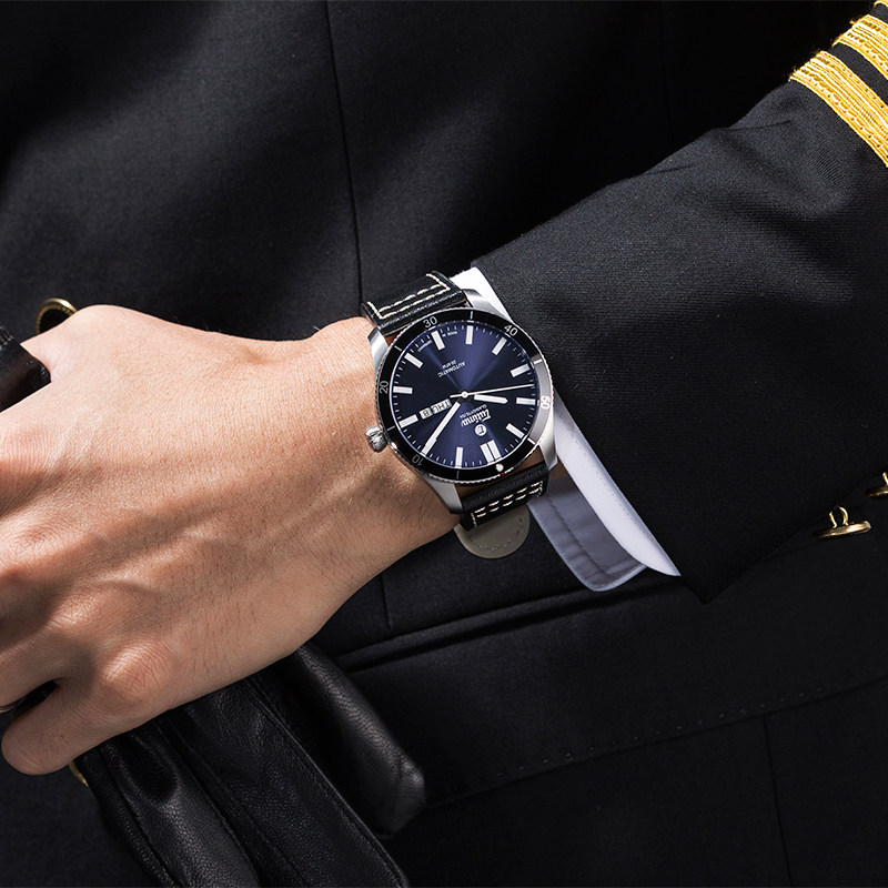 拓天马tutima大飞行员空港系列手表 万表网欧美腕表