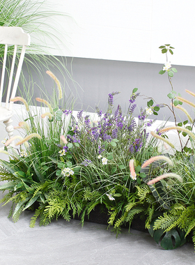 西西里民宿庭院景观青苔草丛花堆