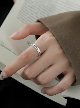 女银双层时尚戒指不掉色