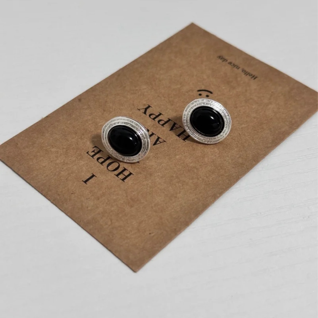 s925纯银【墨白】小众轻奢黑玛瑙椭圆形耳钉女复古高级感个性耳饰 - 图2