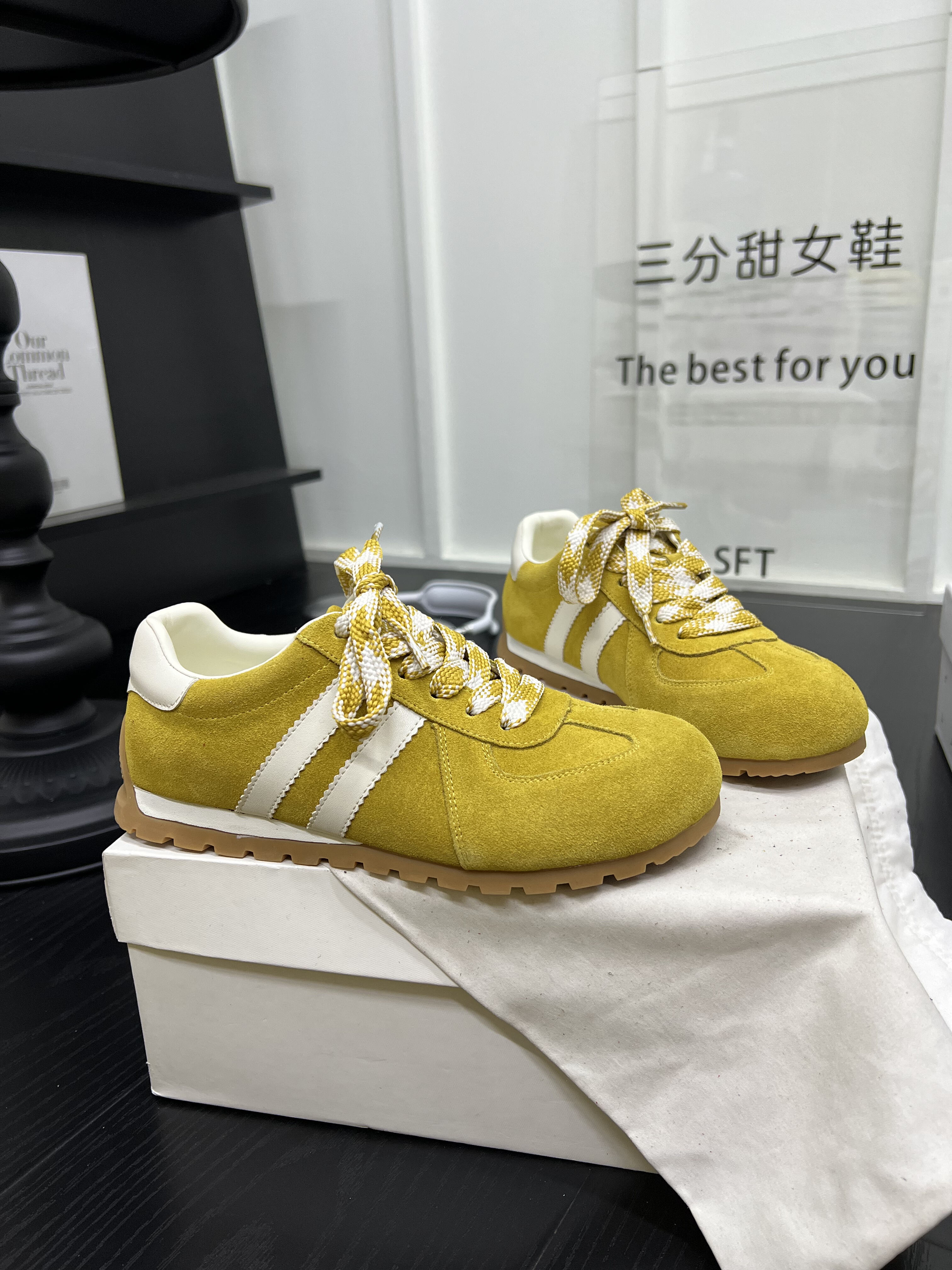 小众设计复古磨砂皮平底德训鞋女2026年爆款百搭显脚小休闲鞋单鞋,淘宝优惠券,粉丝福利购,淘宝优惠卷