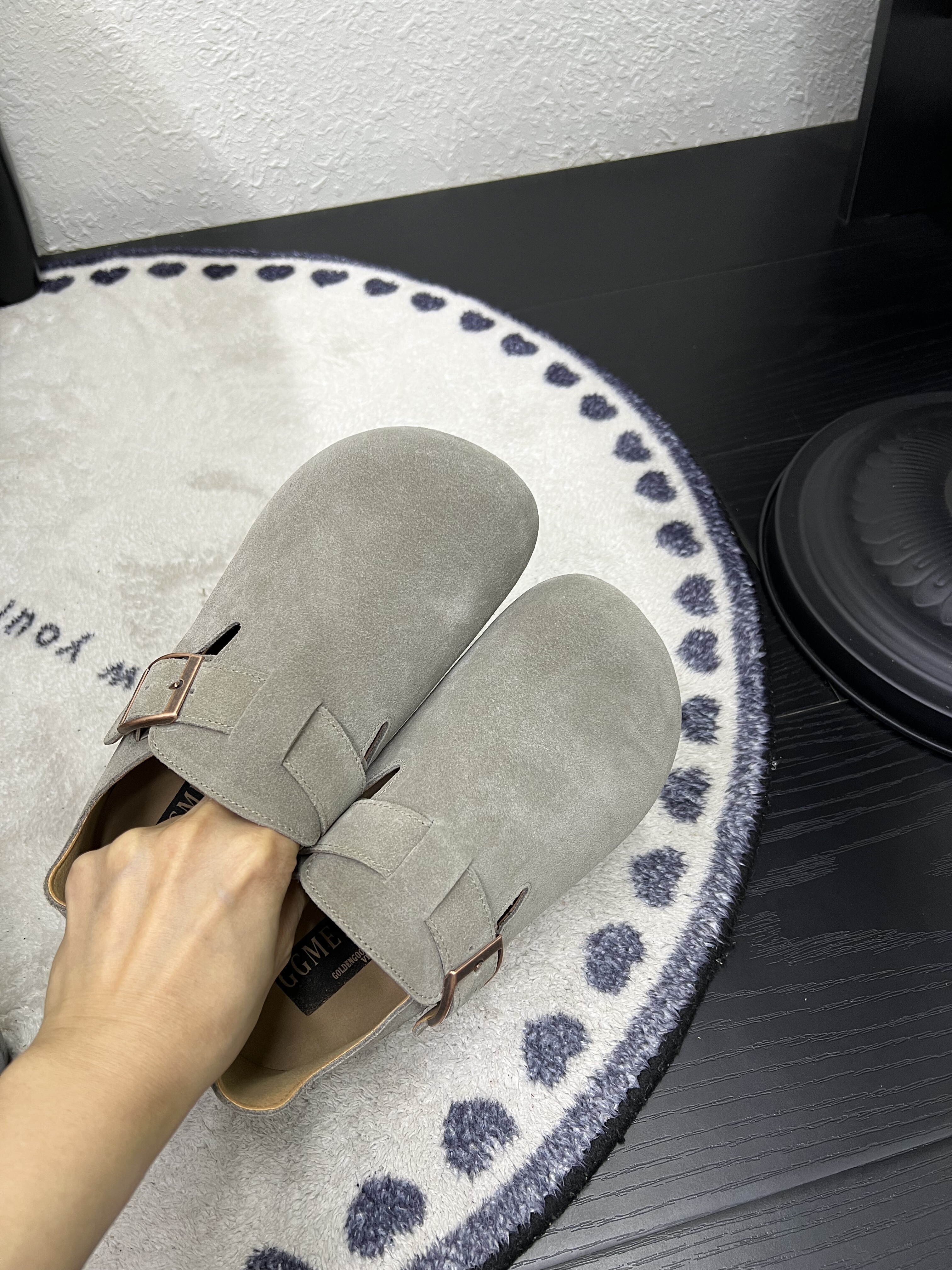 韩系磨砂皮平底卡扣勃肯鞋女2026年春季新款时尚百搭软底软底单鞋,淘宝优惠券,粉丝福利购,淘宝优惠卷