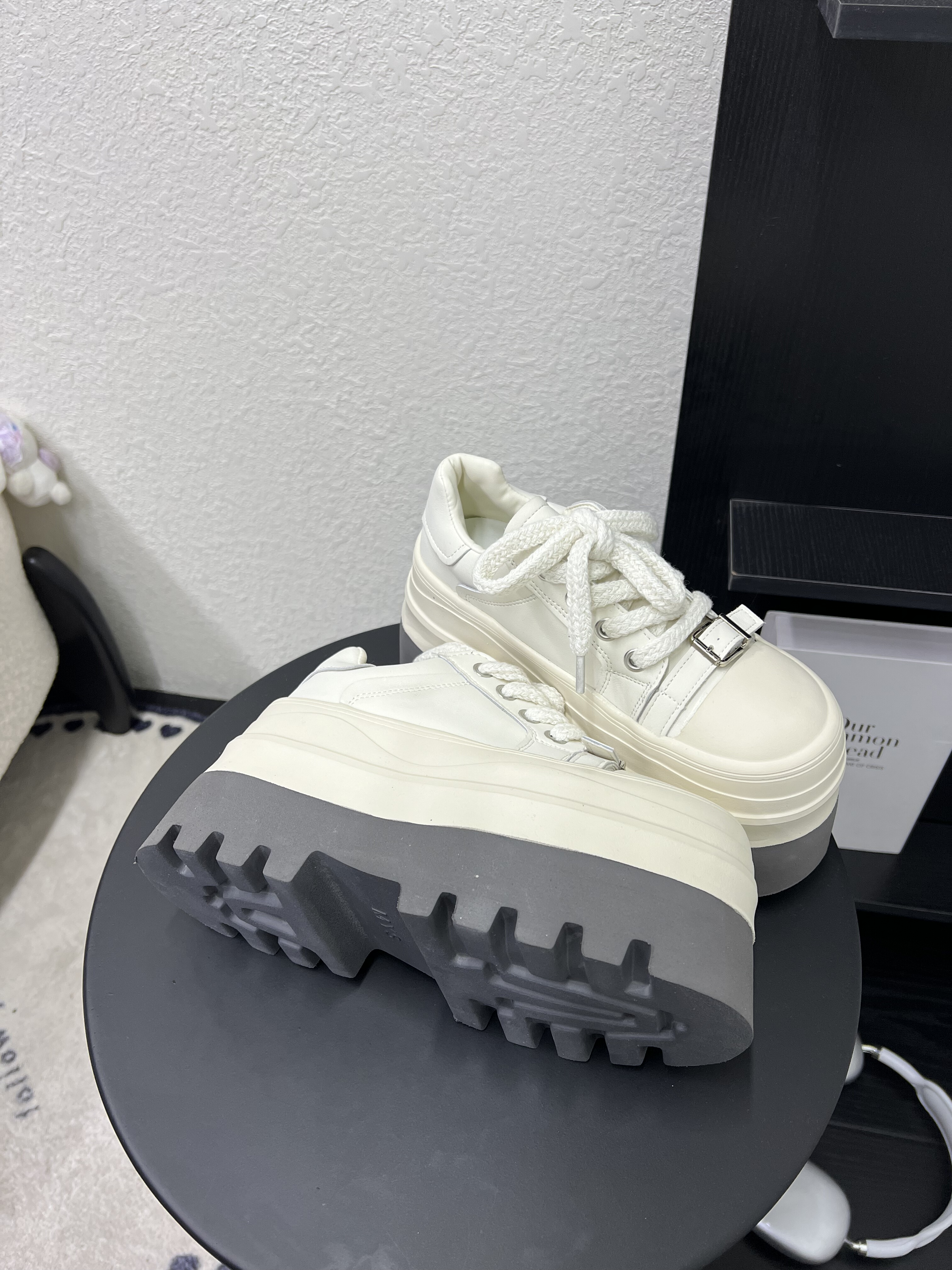 欧洲站2026年春季新款真皮厚底增高休闲鞋女百搭系带运动鞋单鞋潮,淘宝优惠券,粉丝福利购,淘宝优惠卷