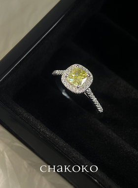 法式优雅橄榄绿锆石方形戒指女简约气质轻奢食指戒高级感百搭指环