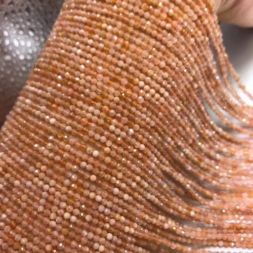 天然水晶 2MM3mm 橙月光切面刻面散珠 闪刻面 太阳石半成品 - 图0