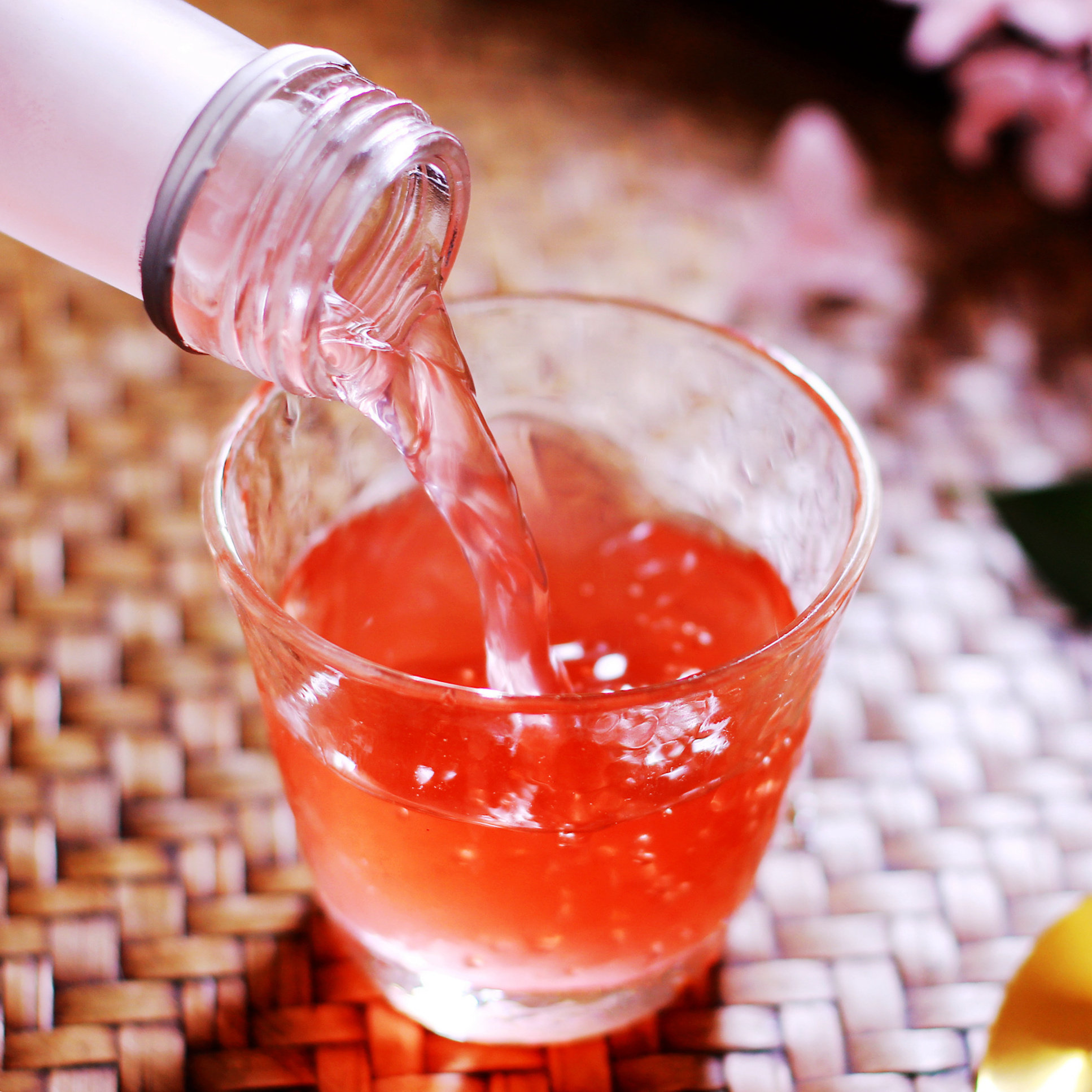 桃花酿酒水蜜桃酒美女酒甜味果酒贵州特产酒吧酒花果味酒忆香醇