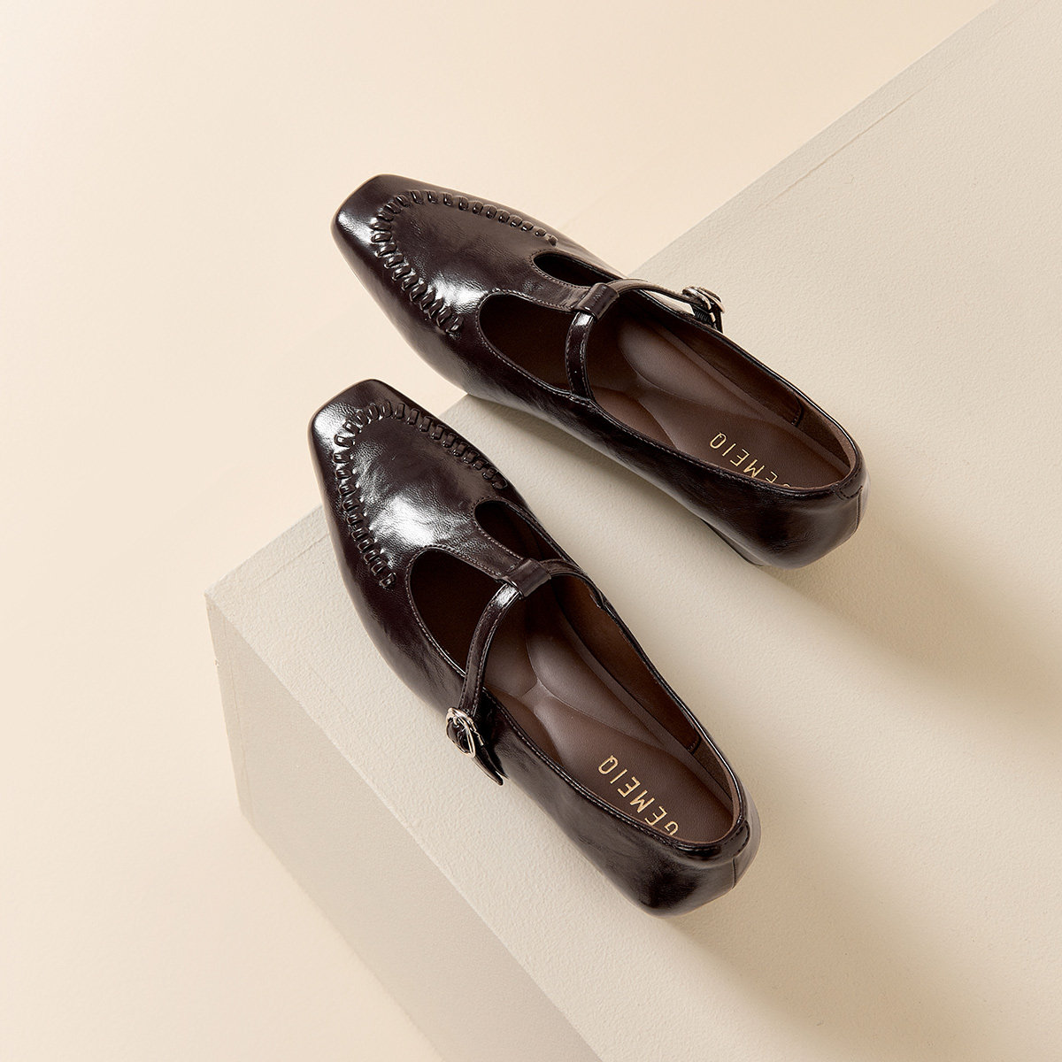 戈美其商场同款玛丽珍鞋女款2026年春季新款复古方头中式粗跟单鞋,淘宝优惠券,粉丝福利购,淘宝优惠卷