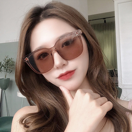 Sunglasses Polarized Square Fashion Men and Women's Sunglasses