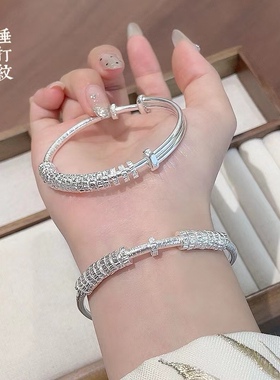 胜银·盘缠推拉口实心足银999.9手镯时尚女生送闺蜜礼物纯银手镯