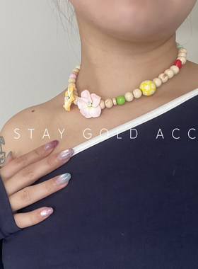 度假风鸡蛋花木珠项链