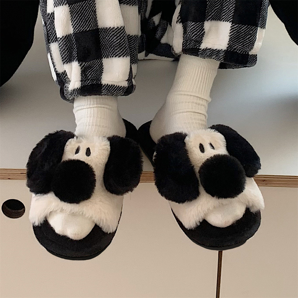 细细条 呆萌狗狗一字棉拖鞋男女秋冬季休闲居家情侣趣味毛毛拖鞋,淘宝优惠券,粉丝福利购,淘宝优惠卷