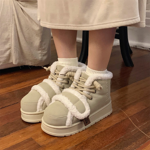 细细条 东北棉鞋加绒加厚时尚网红女冬季系带羔绒魔术贴短靴ins潮 - 图1