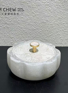 样板间售楼处中古风客厅玄关桌面收纳盒玉石烛台床头柜贝壳装饰画