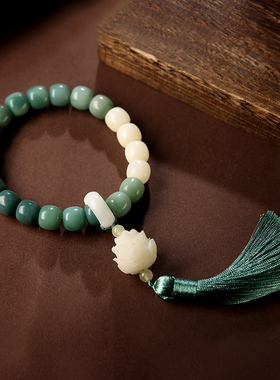 稚念渐变菩提根手持莲花念珠车挂