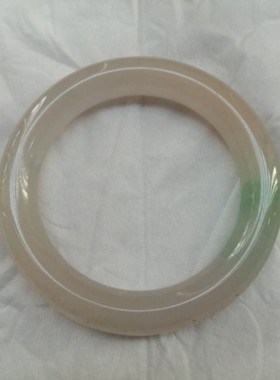 天然翡翠玉手镯缅甸送女友