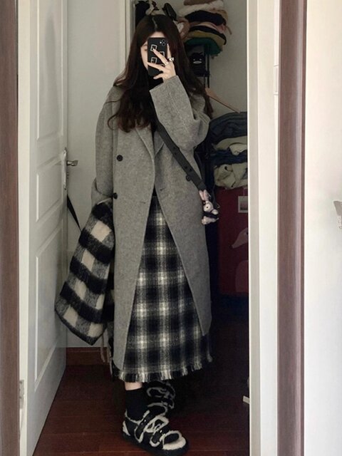 赫本风小个子灰色大衣2025新款冬季高级感宽松长款毛呢外套女秋冬