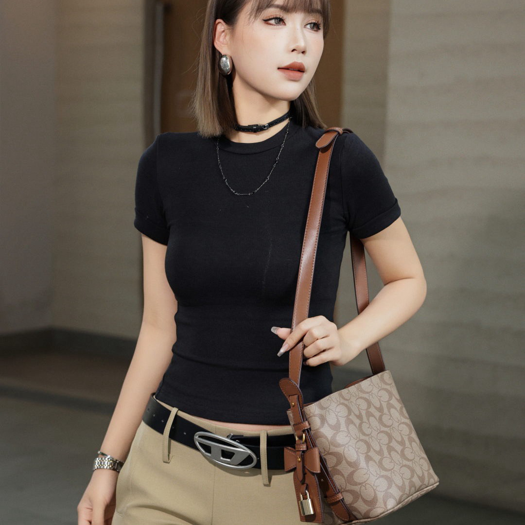 优草坊2025新款高级感水桶包休闲百搭单肩斜挎包简约时尚款老花包,淘宝优惠券,粉丝福利购,淘宝优惠卷