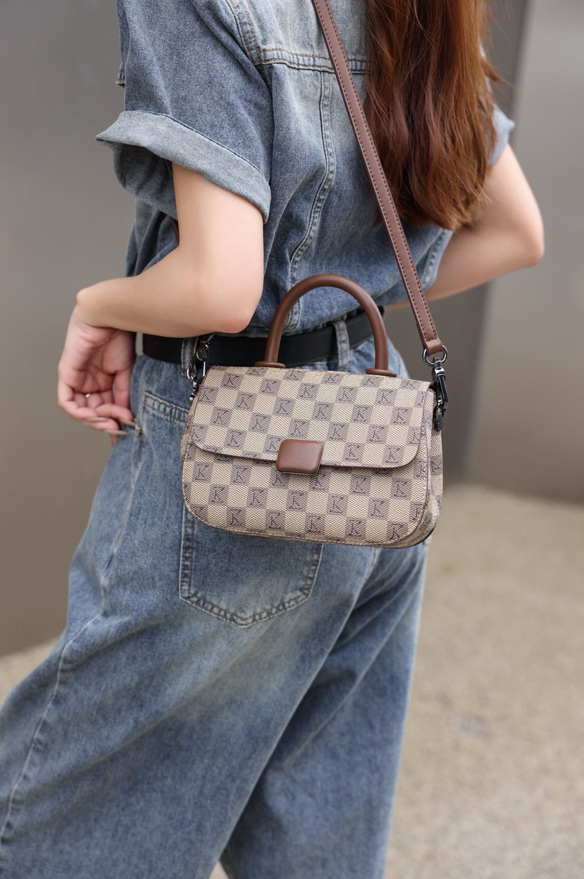 艾薇思曼包包女士2025新款女包斜挎包夏轻奢高级质感小众单肩小包,淘宝优惠券,粉丝福利购,淘宝优惠卷