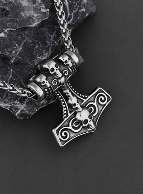 复古骷髅头锤子钛钢吊坠欧美创意船锚男不锈钢吊坠项链饰品