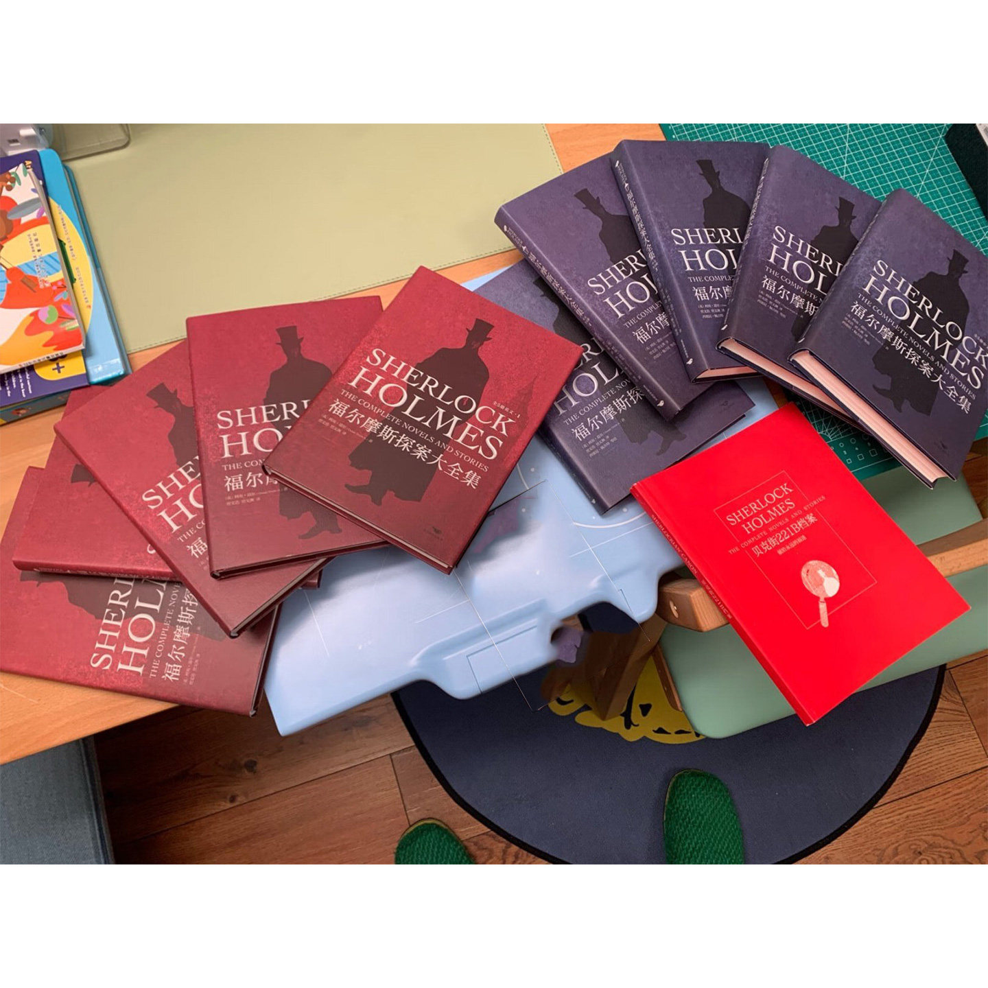 【豪华礼盒全10册】福尔摩斯探案大全集 中英双语无删减原版  柯南道尔 插图侦探小说悬疑推理英文版原著长篇+短篇完整版精装收藏