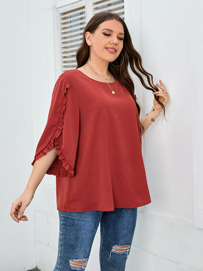 Comfortable Plus Size Red Shirt with Half Sleeves for Women-图1