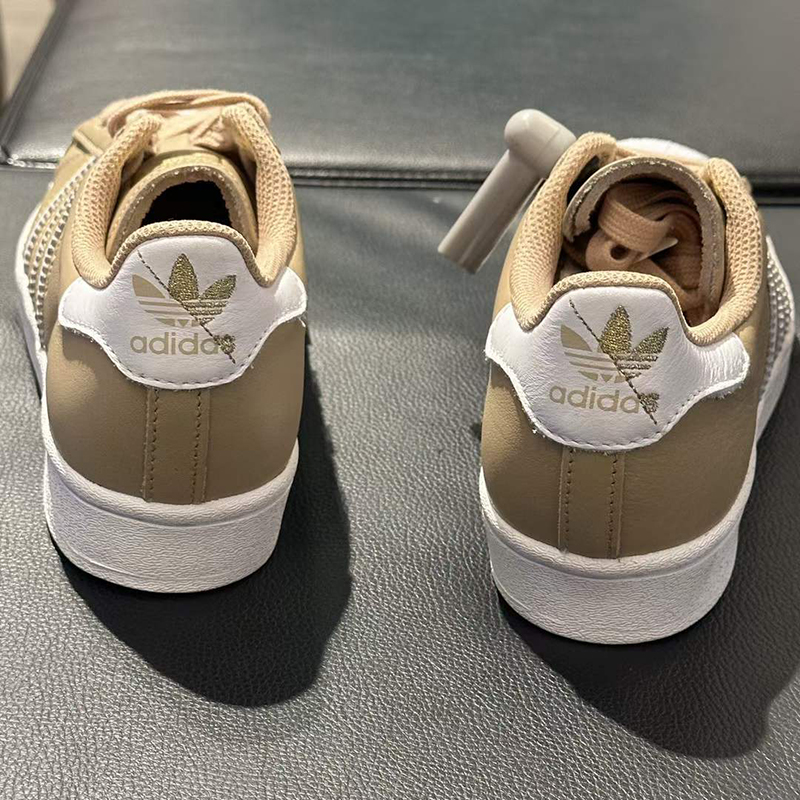 Adidas/阿迪达斯三叶草Superstar女子轻便耐磨运动休闲板鞋GZ3454