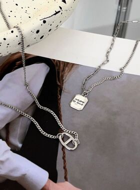 原创设计S925纯银方牌英文字母女小众叠戴简约猪鼻子轻奢锁骨链