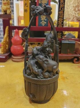 寅亥堂黄铜小鼠篮摆件