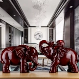 Слонские украшения пара богатства смола ремесла имитация твердых деревянных гостиных домашние винные шкафы бог -хранение украшение китайского стиля