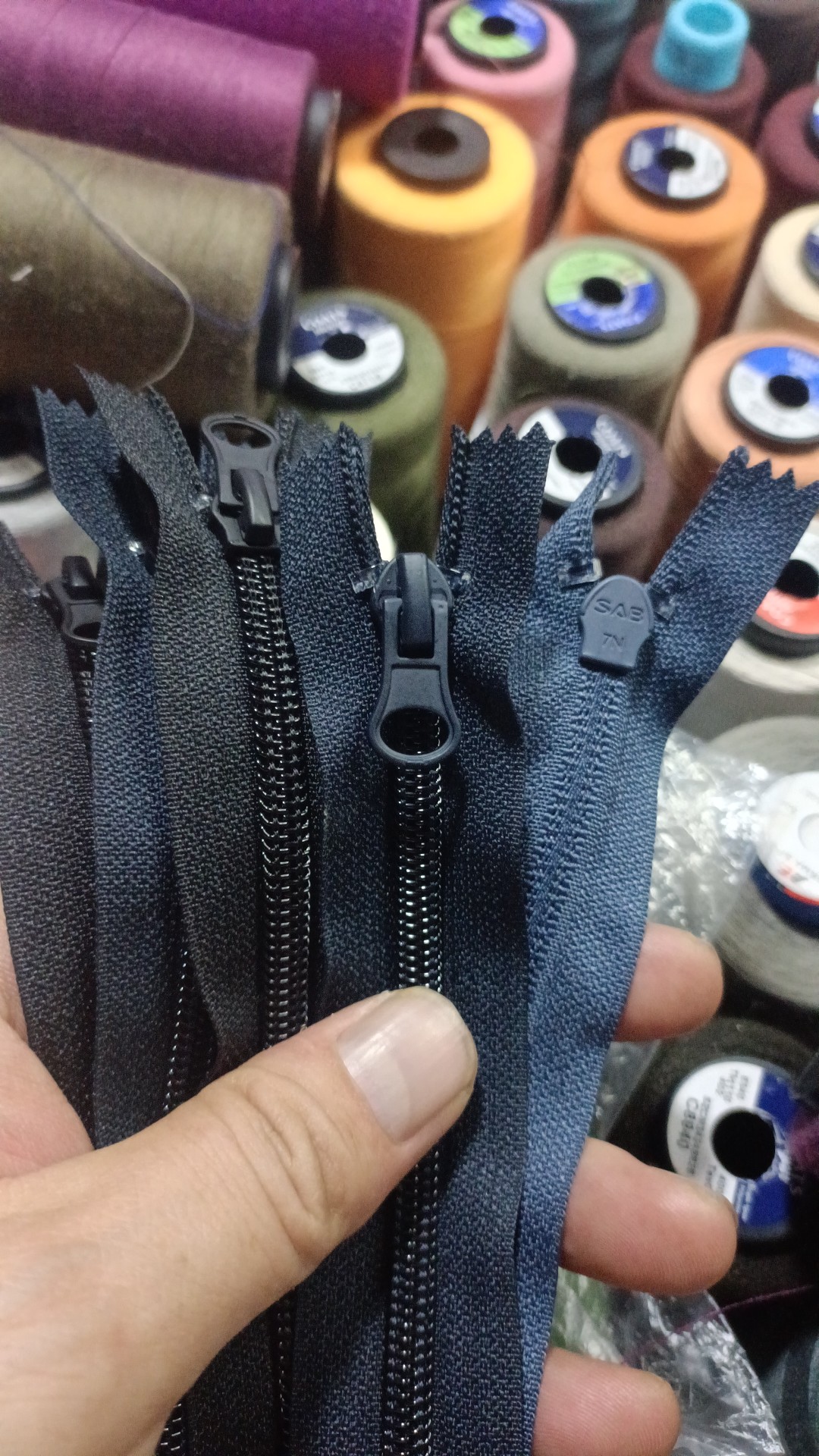 2YKk尼龙拉链18cm裤子多款领口拉链品牌SAB品质拉链3号细齿 - 图1