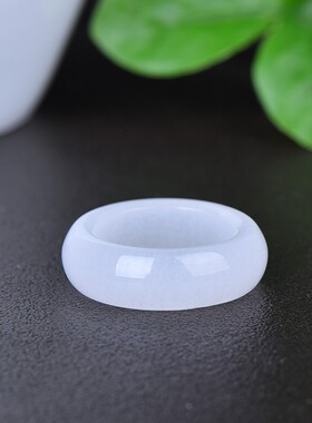 天然金丝玉白色圆环女士戒指