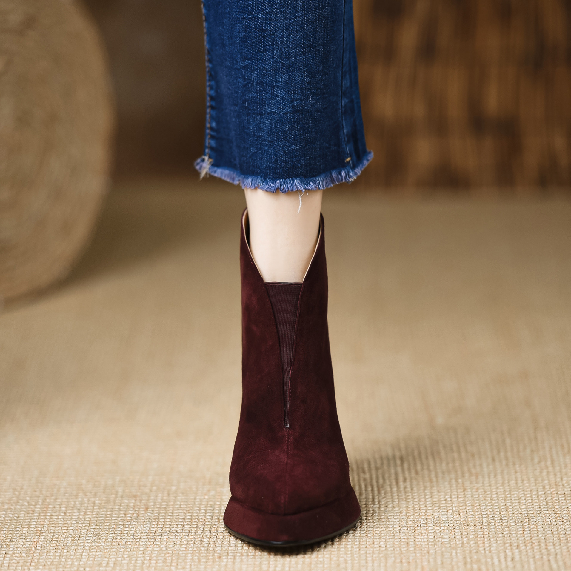 欧美风复古防水台黑色深口高跟鞋女2025秋冬新款厚底粗跟百搭单鞋,淘宝优惠券,粉丝福利购,淘宝优惠卷