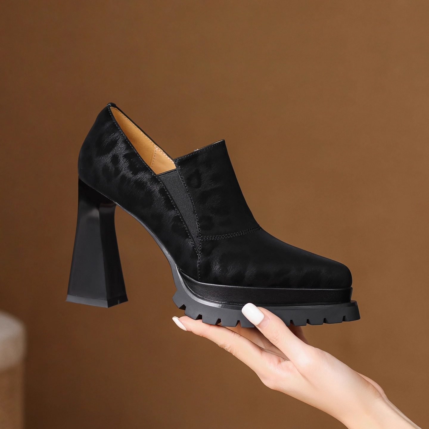 10.5cm豹纹高跟鞋防水台真皮粗跟深口单鞋女尖头2025年秋冬新款,淘宝优惠券,粉丝福利购,淘宝优惠卷