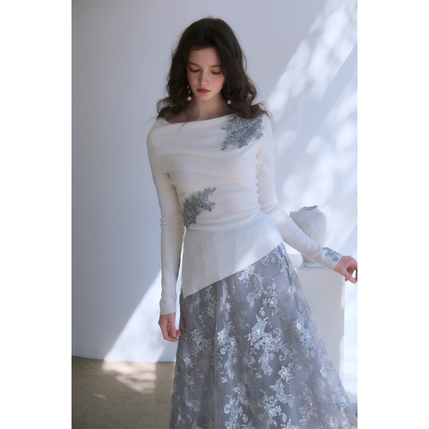 彼得潘大叔《银焰》贴花舒适针织衫精美刺绣网纱半裙套装,淘宝优惠券,粉丝福利购,淘宝优惠卷